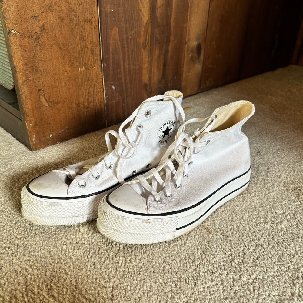 Converse platform high top sneakers 8.5